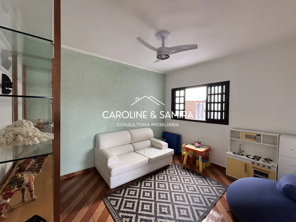 Casa ampla com mezanino a 750 metros do mar - foto 9
