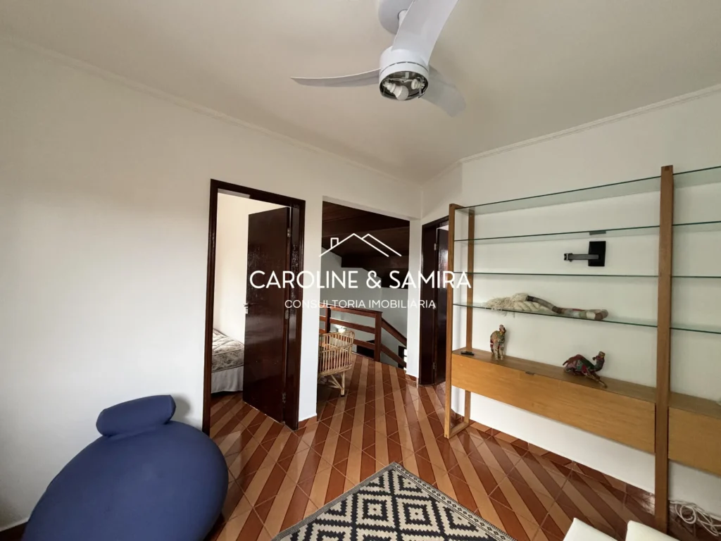 Casa ampla com mezanino a 750 metros do mar - foto 8