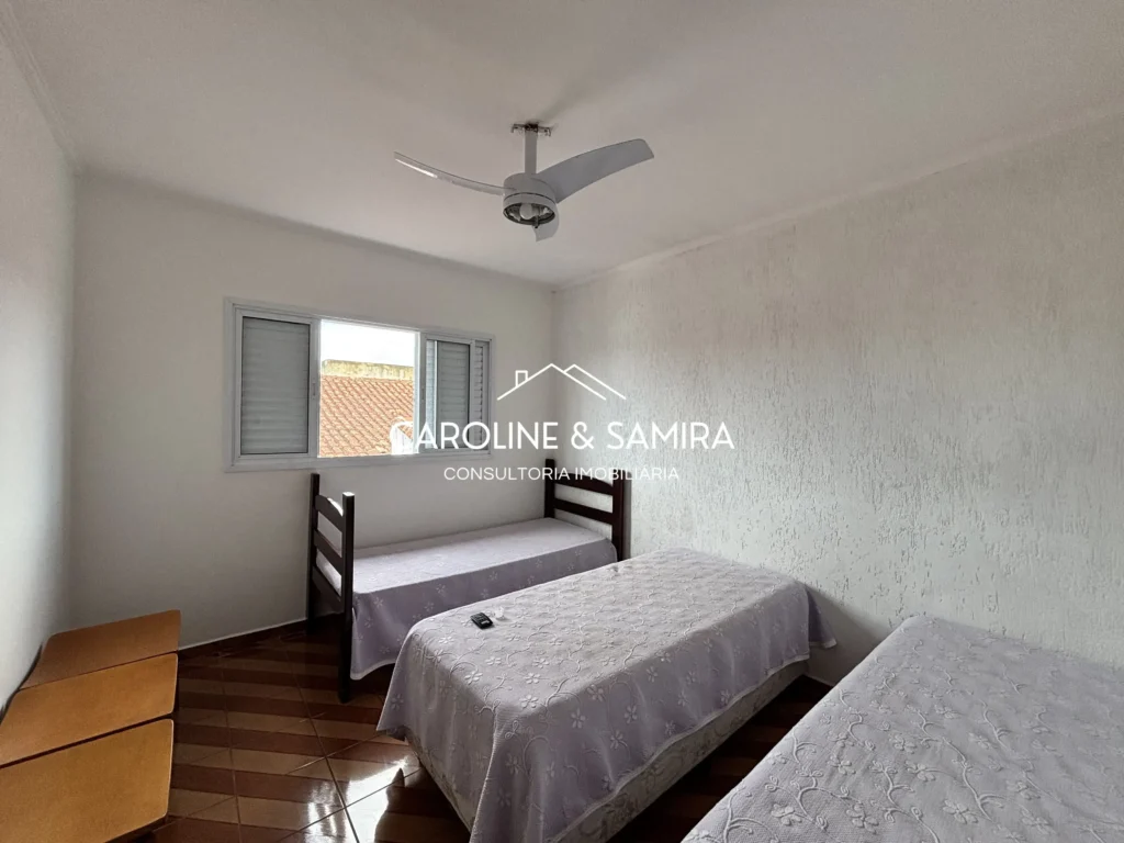 Casa ampla com mezanino a 750 metros do mar - foto 7