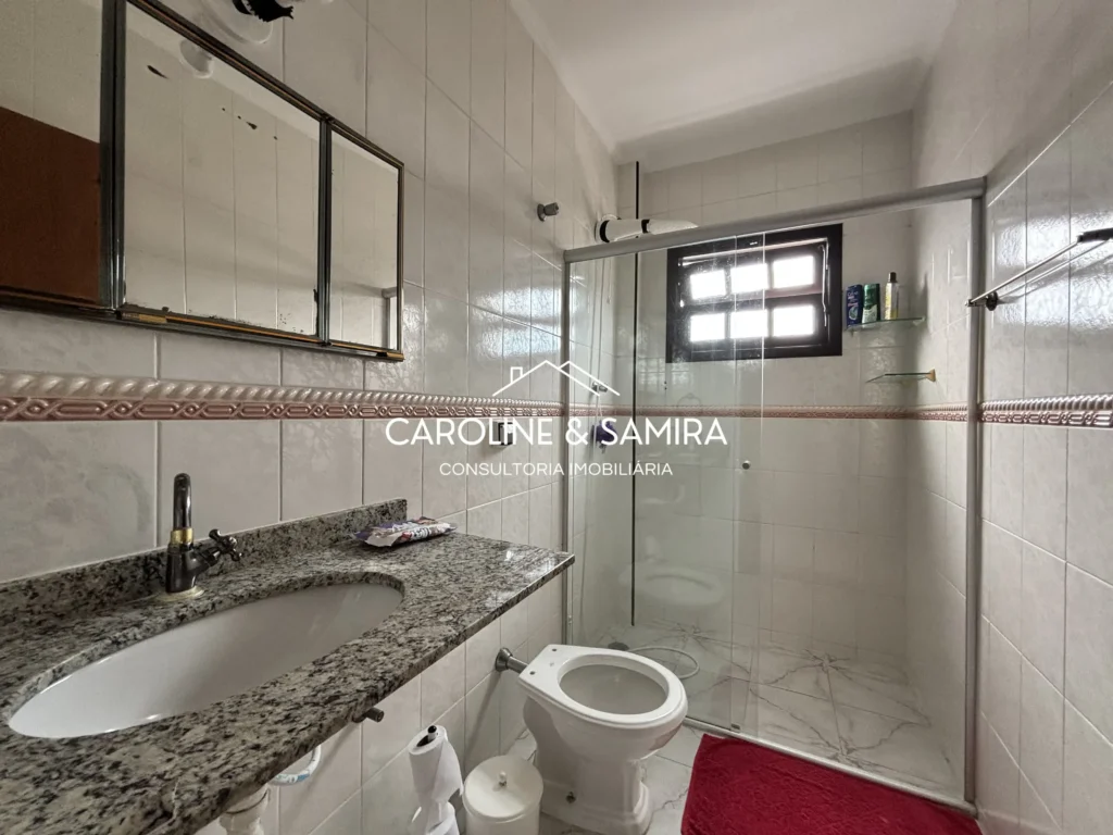 Casa ampla com mezanino a 750 metros do mar - foto 4