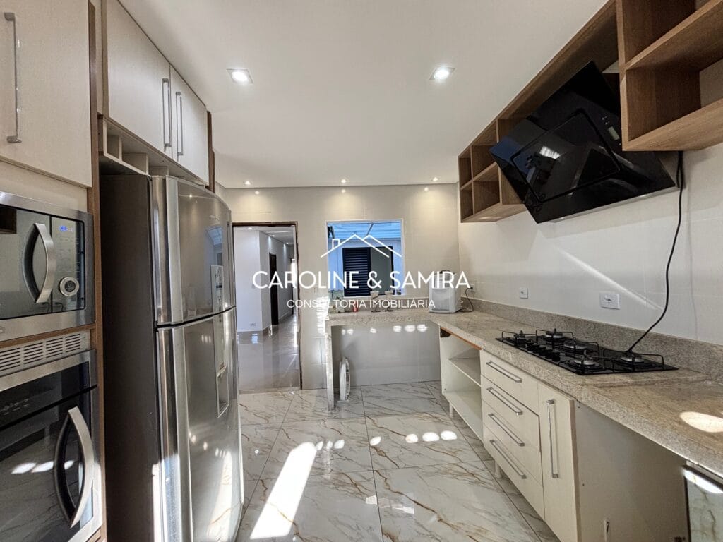 Casa Térrea Totalmente Revitalizada com Piscina e Área Gourmet no Samburá – Peruíbe/SP - foto 11