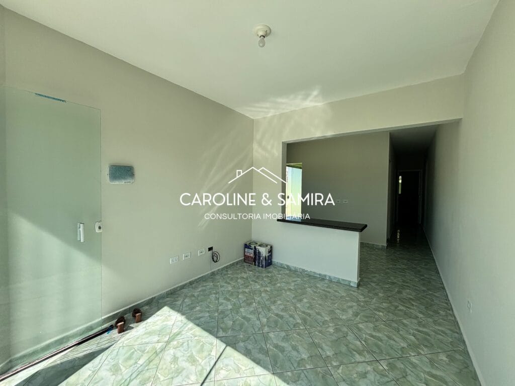 Casa térrea com 2 dorm no Jd. Ribamar a 2,5km do mar - foto 5