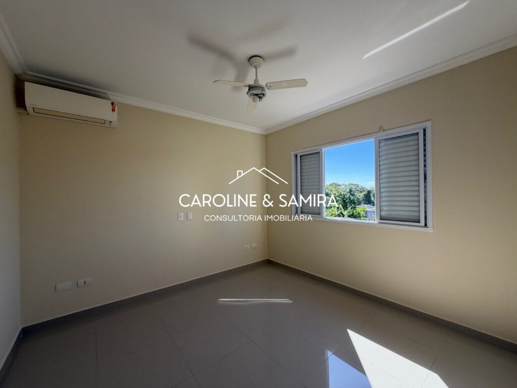 Residência de alto padrão construída em dois terrenos, na melhor região residencial do Centro de Peruíbe - foto 31