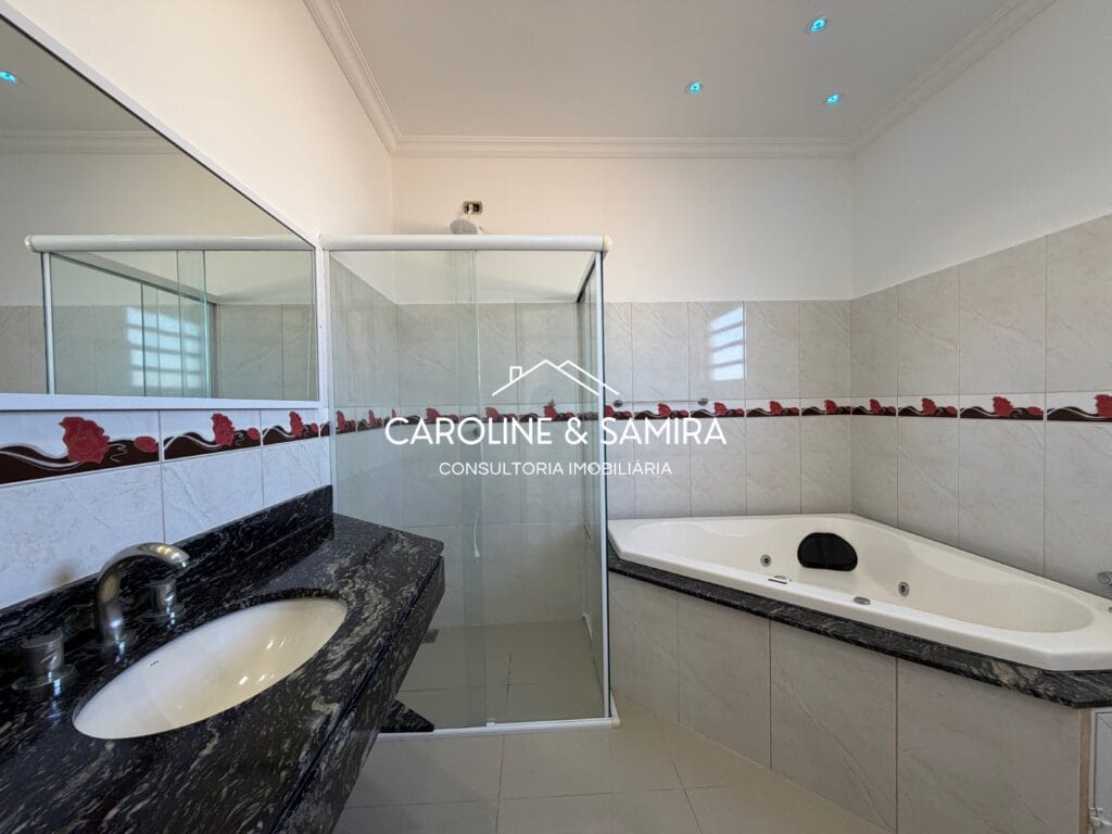 Residência de alto padrão construída em dois terrenos, na melhor região residencial do Centro de Peruíbe - foto 36