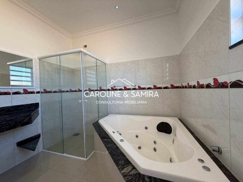 Residência de alto padrão construída em dois terrenos, na melhor região residencial do Centro de Peruíbe - foto 37