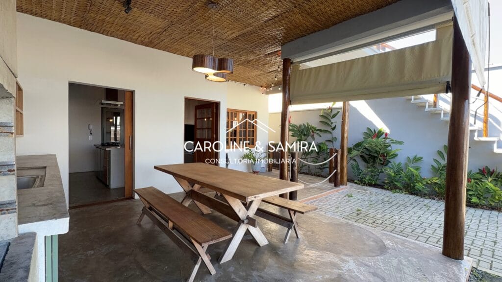 Casa térrea lindíssima, super aconchegante com 04 dormitórios a apenas 100m do mar! - foto 15