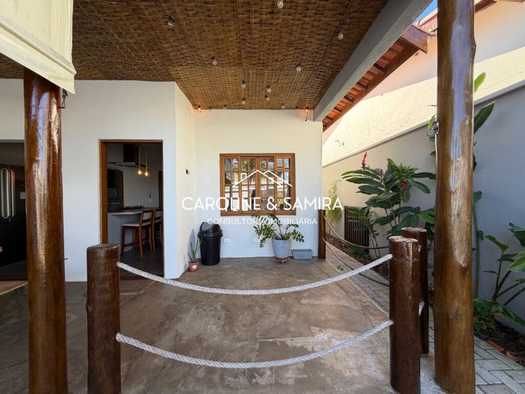 Casa térrea lindíssima, super aconchegante com 04 dormitórios a apenas 100m do mar! - foto 13