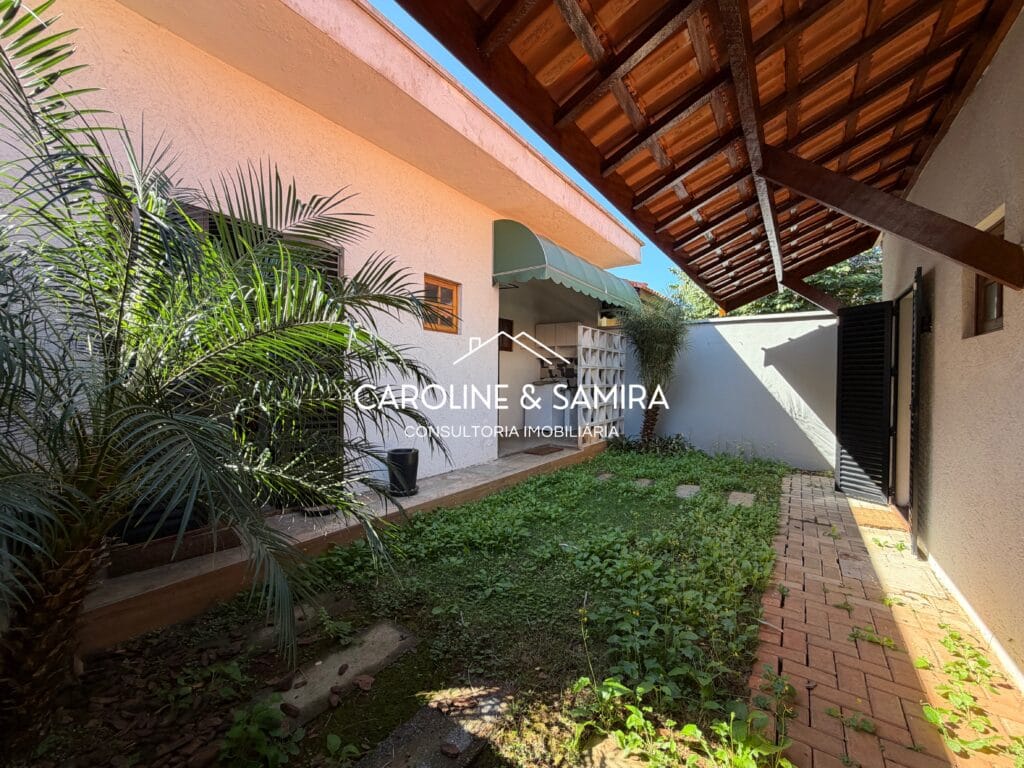 Casa térrea lindíssima, super aconchegante com 04 dormitórios a apenas 100m do mar! - foto 44