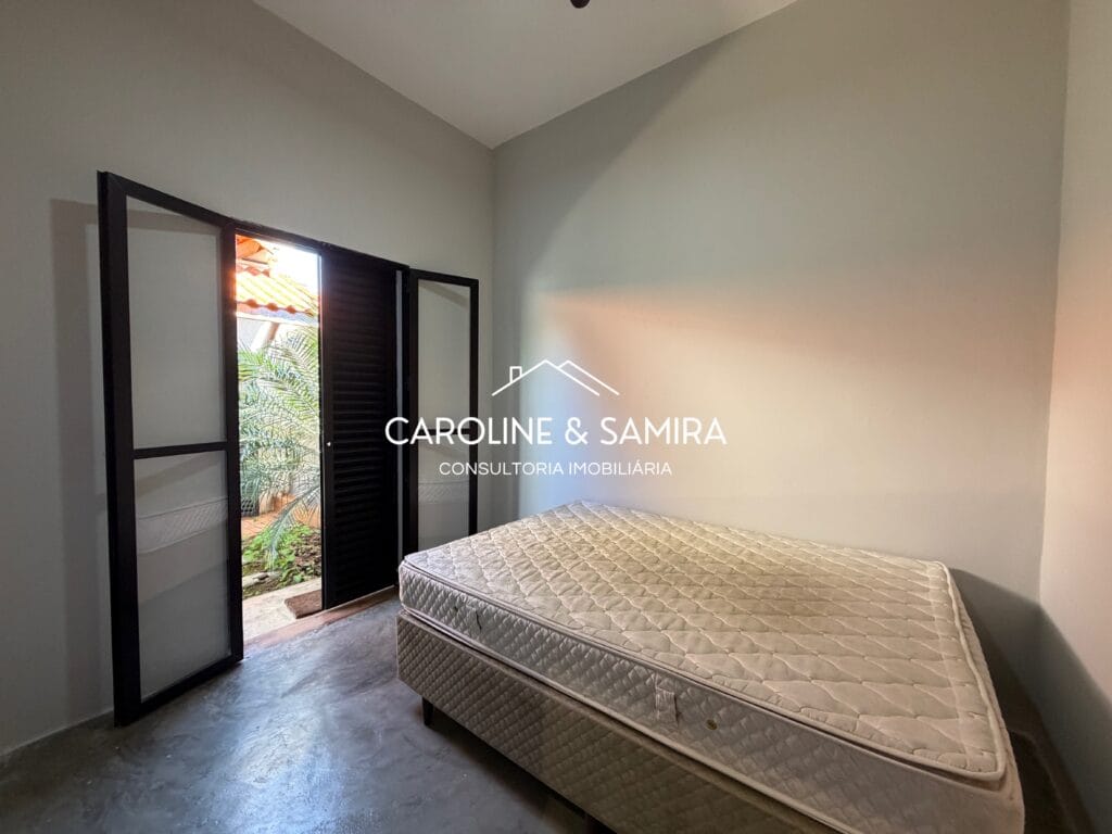 Casa térrea lindíssima, super aconchegante com 04 dormitórios a apenas 100m do mar! - foto 45
