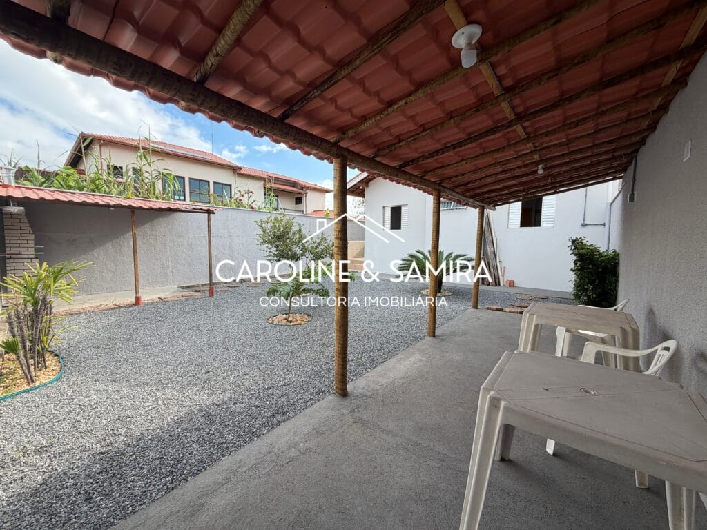 Casa térrea a 300m do mar no Barra de Jangadas - foto 4