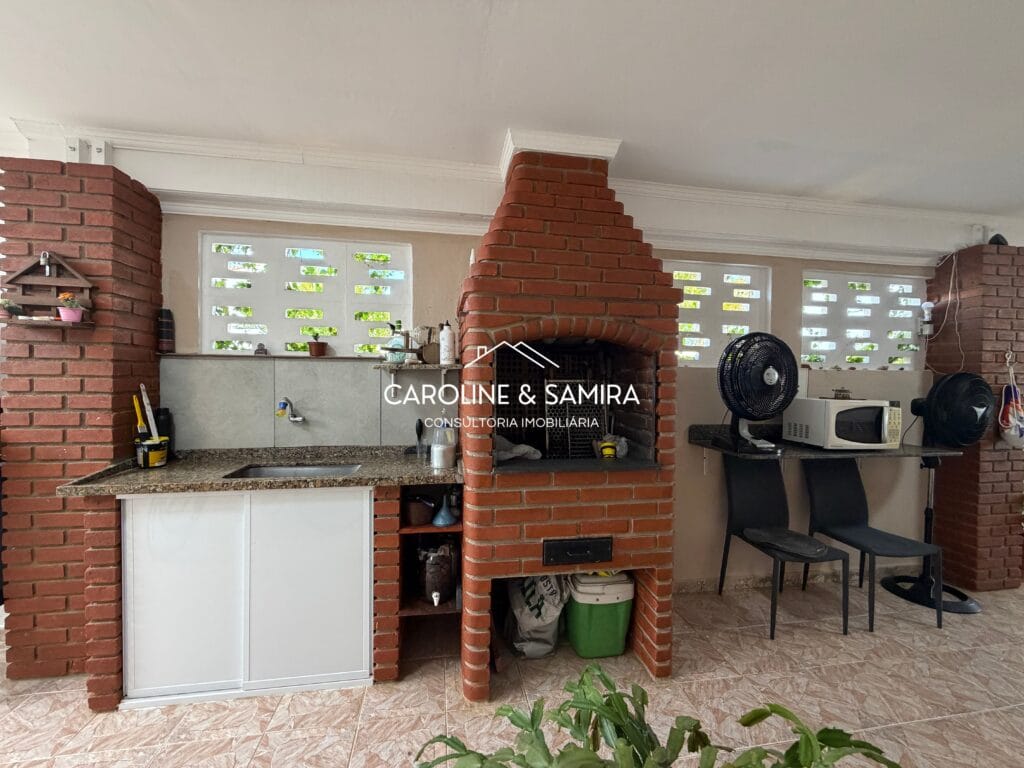 Casa térrea de esquina com piscina a apenas 850 metros da praia – R$ 380.000 - foto 24