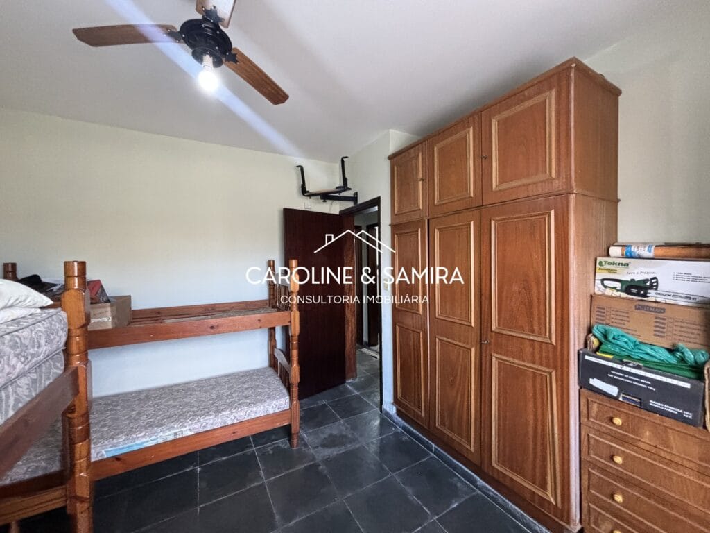 Casa incrível com 360m de terreno a apenas 700m do mar! - foto 25