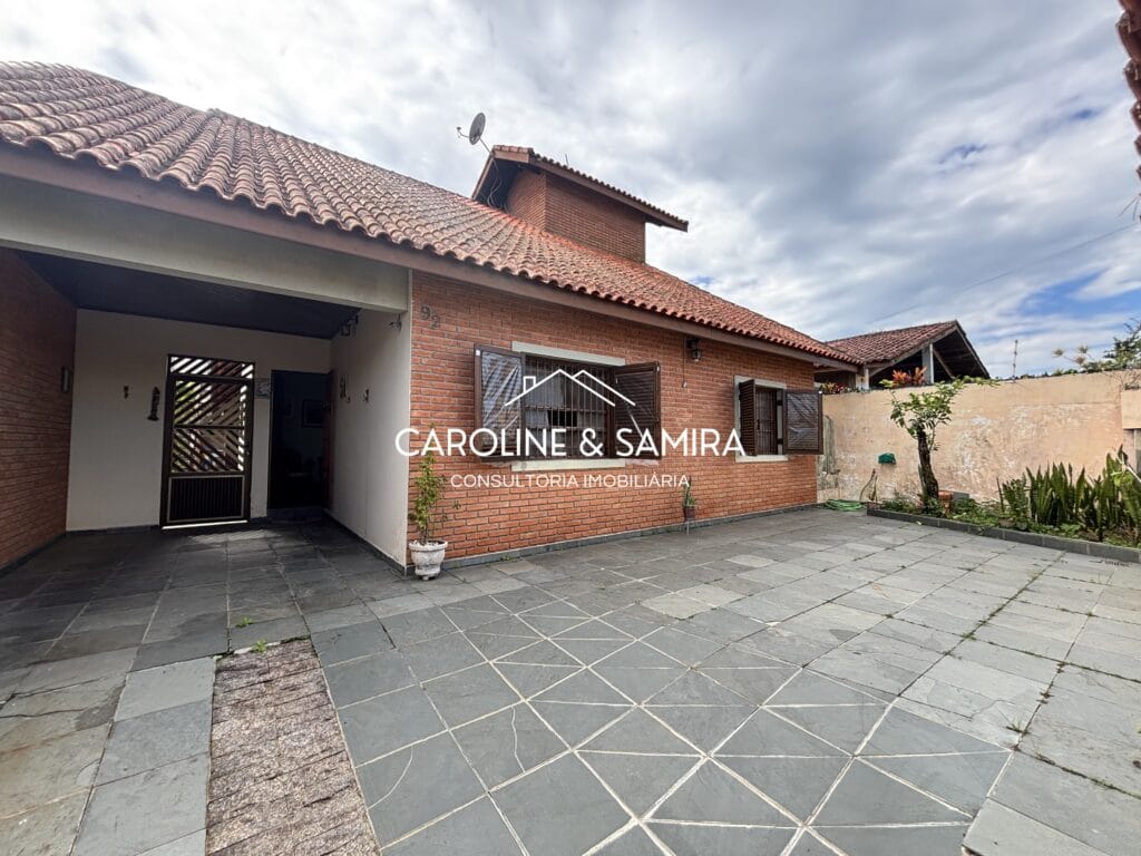 Casa incrível com 360m de terreno a apenas 700m do mar! - foto 3