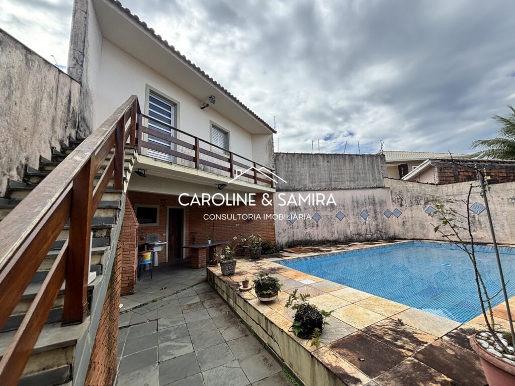 Casa incrível com 360m de terreno a apenas 700m do mar! - foto 34