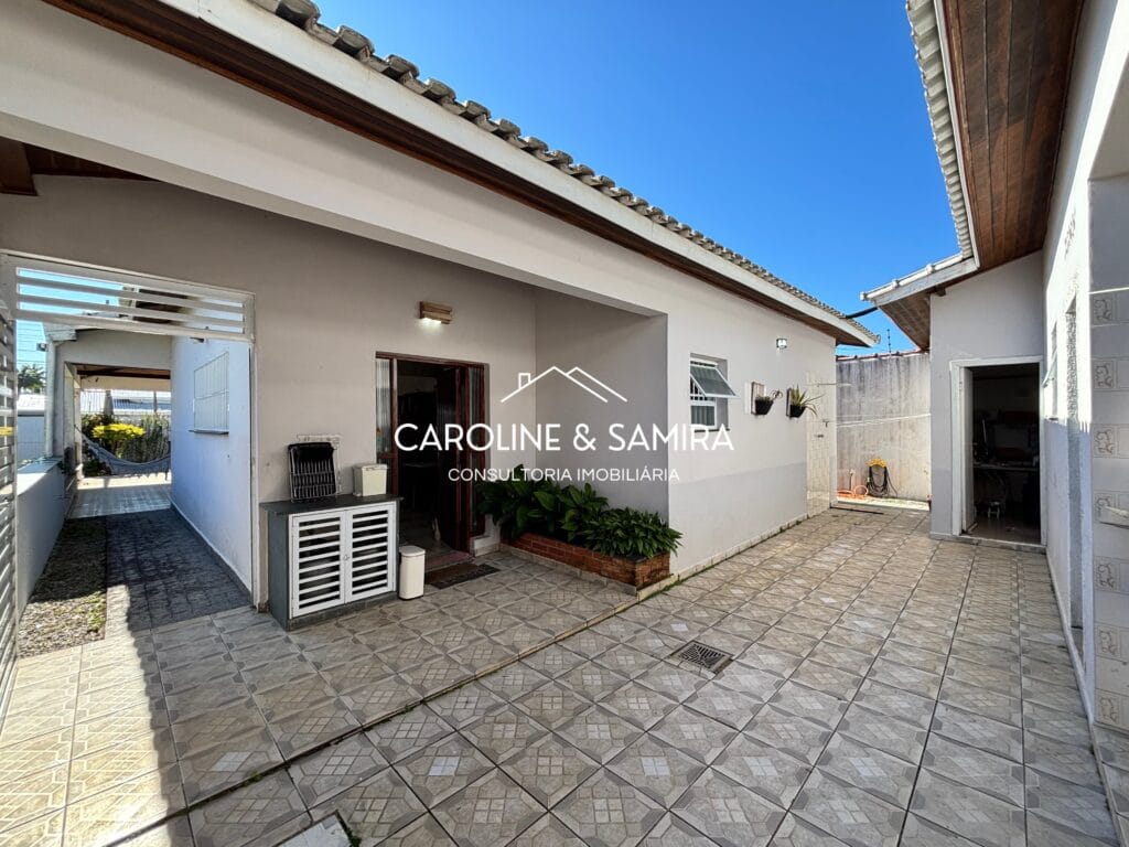 Casa a apenas 100 metros do mar com aproximadamente 600 m² de área de uso! - foto 33