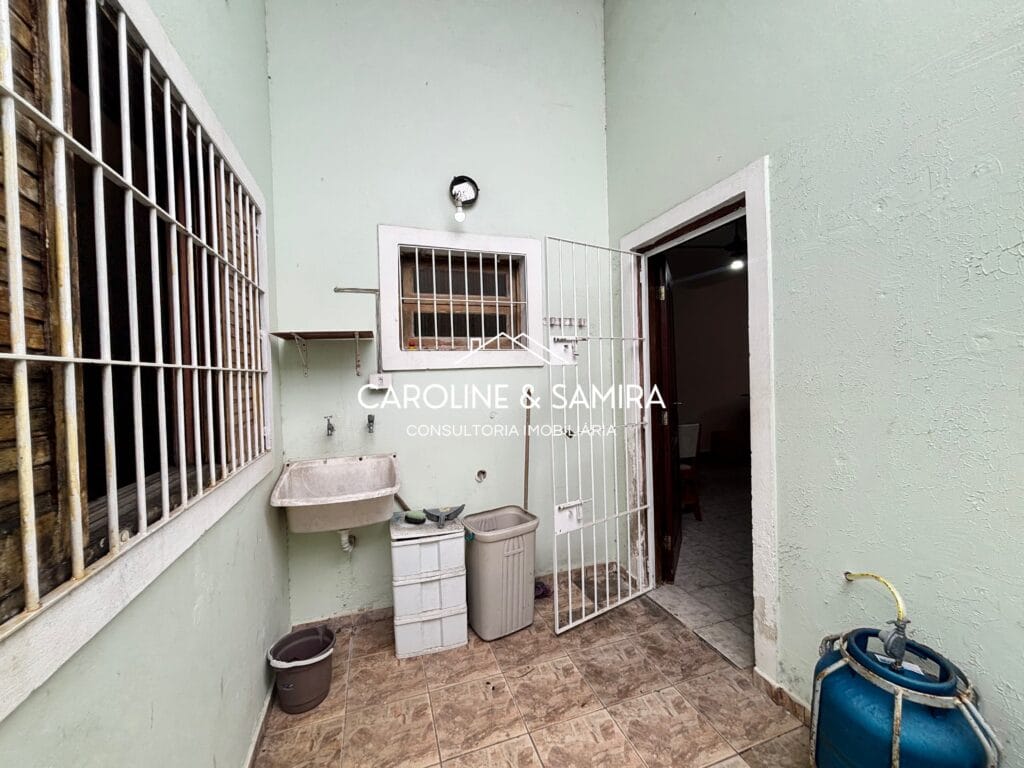 Casa Térrea com 2 dorm, no bairro Arpoador a 900m do mar - foto 11
