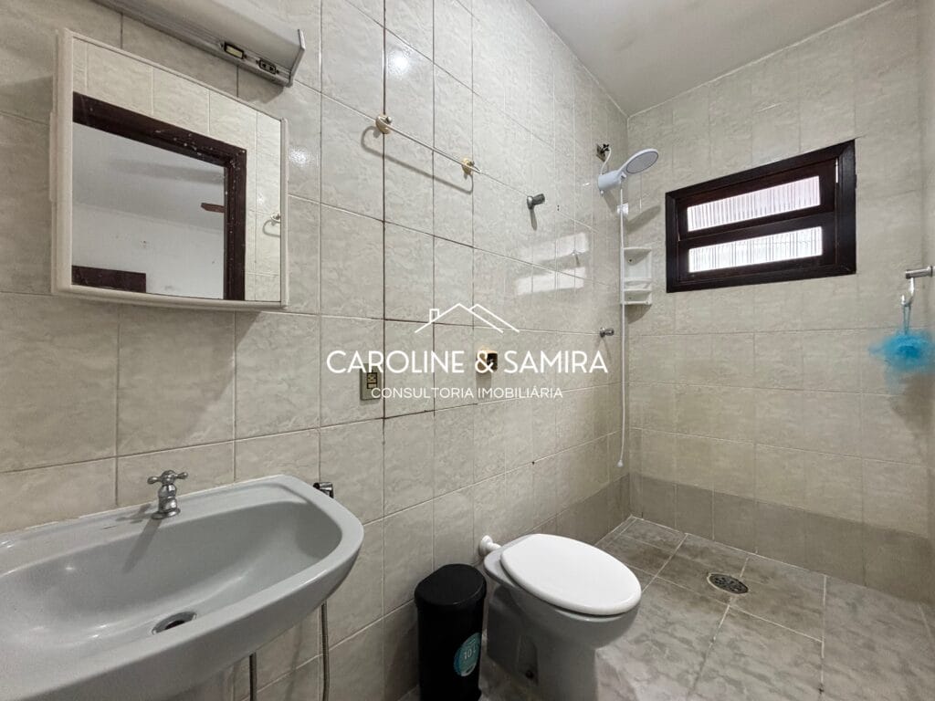 Casa Térrea com 2 dorm, no bairro Arpoador a 900m do mar - foto 17