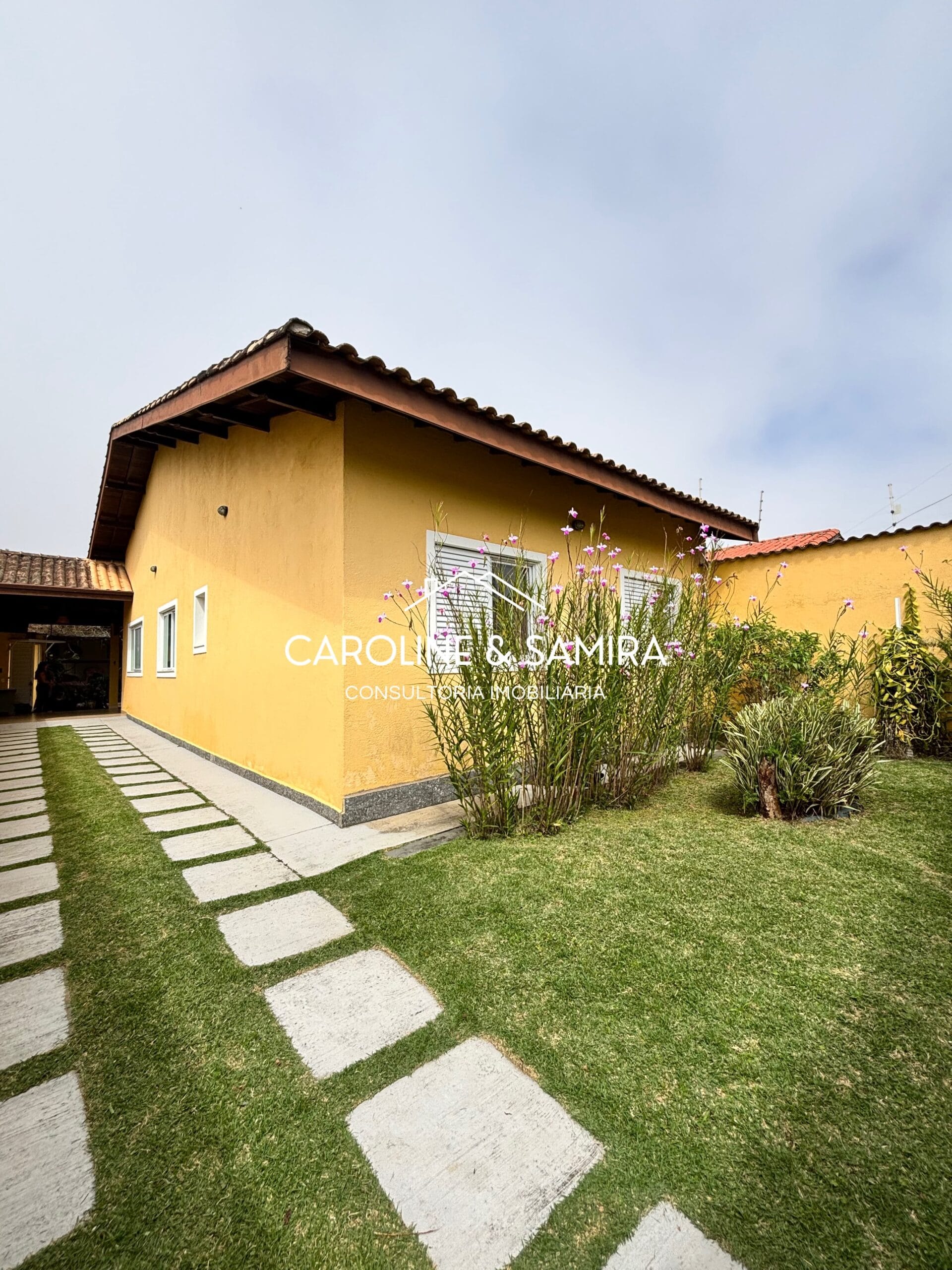 Casa térrea a 500m do mar – Barra de Jangadas