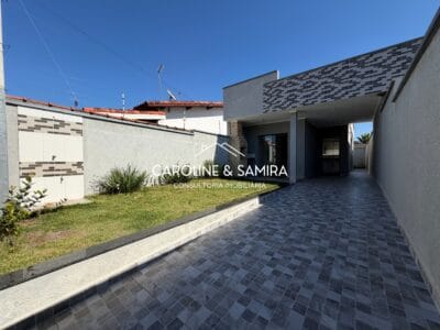 Casa nova à venda no Cidade Nova em Peruíbe – Acabamento moderno, área gourmet e amplo quintal