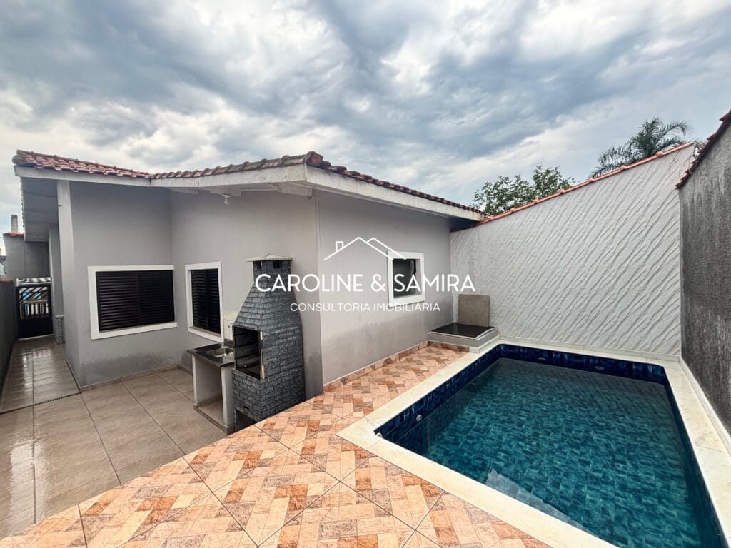 Casa à Venda com Piscina e Área Gourmet no Arpoador – Peruíbe/SP - foto 1