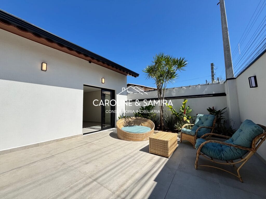 Casa Térrea de Alto Padrão à Venda na Cidade Nova Peruíbe | 800m do Mar - foto 3