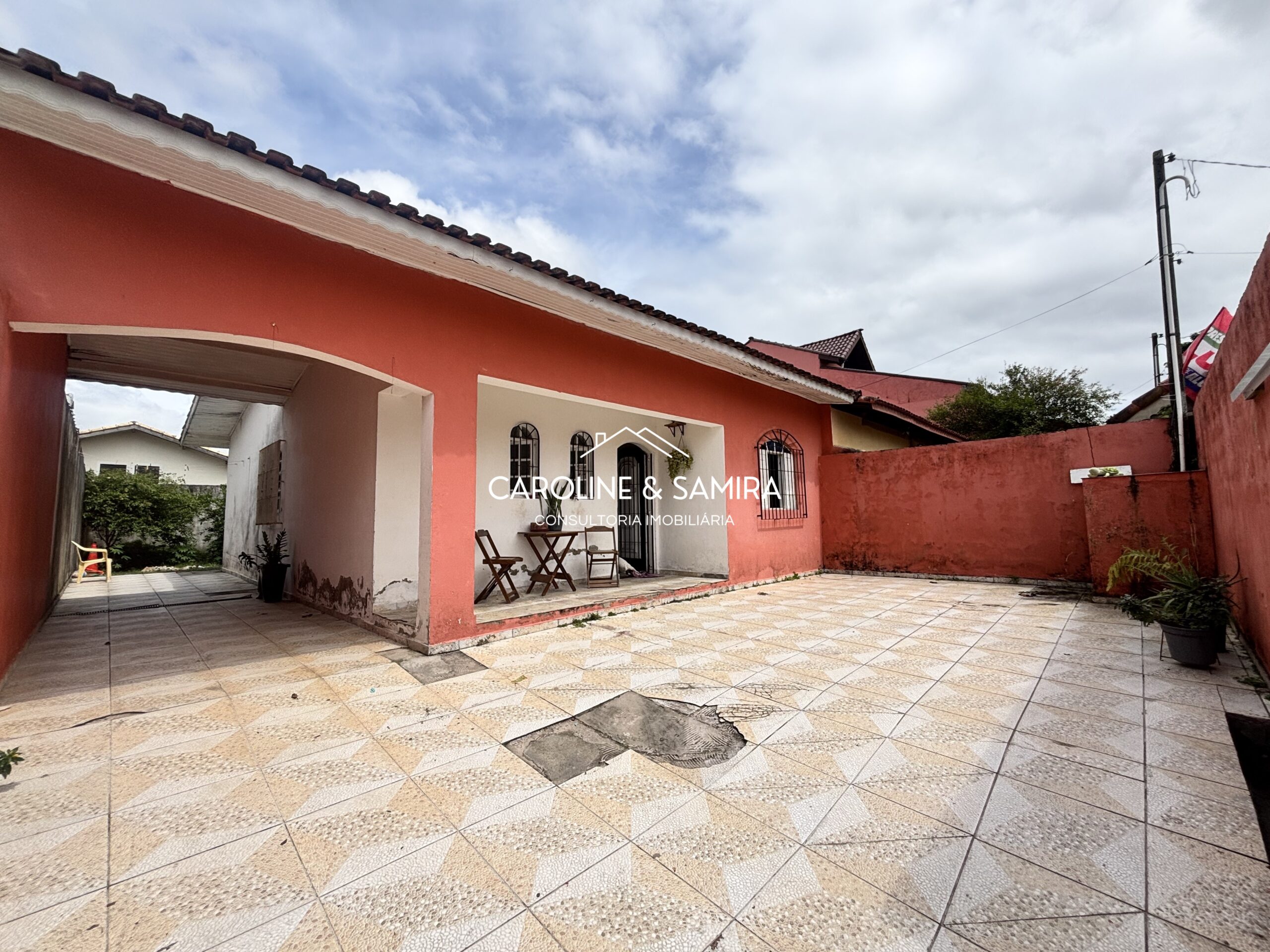 Casa térrea a venda com 2 dorm – Jardim Peruíbe