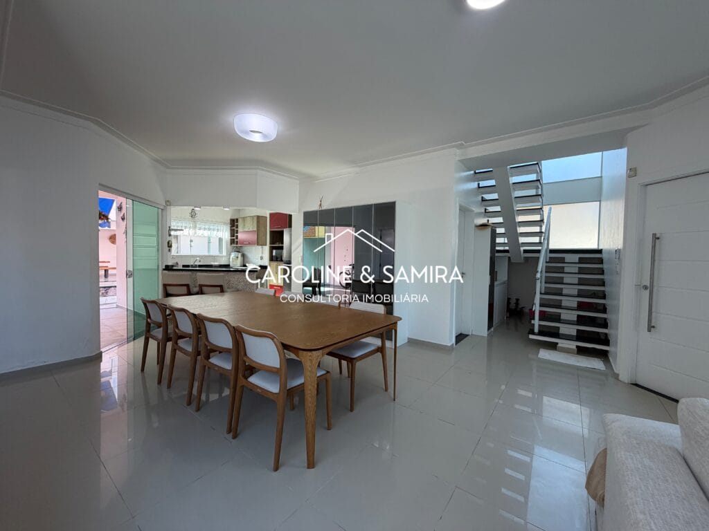 Sobrado pronto pra morar a 700m do mar com 299m² - foto 13