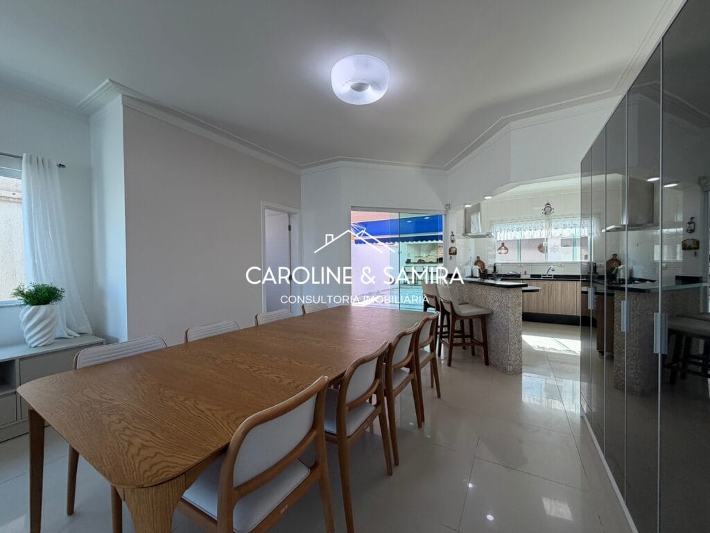 Sobrado pronto pra morar a 700m do mar com 299m² - foto 16