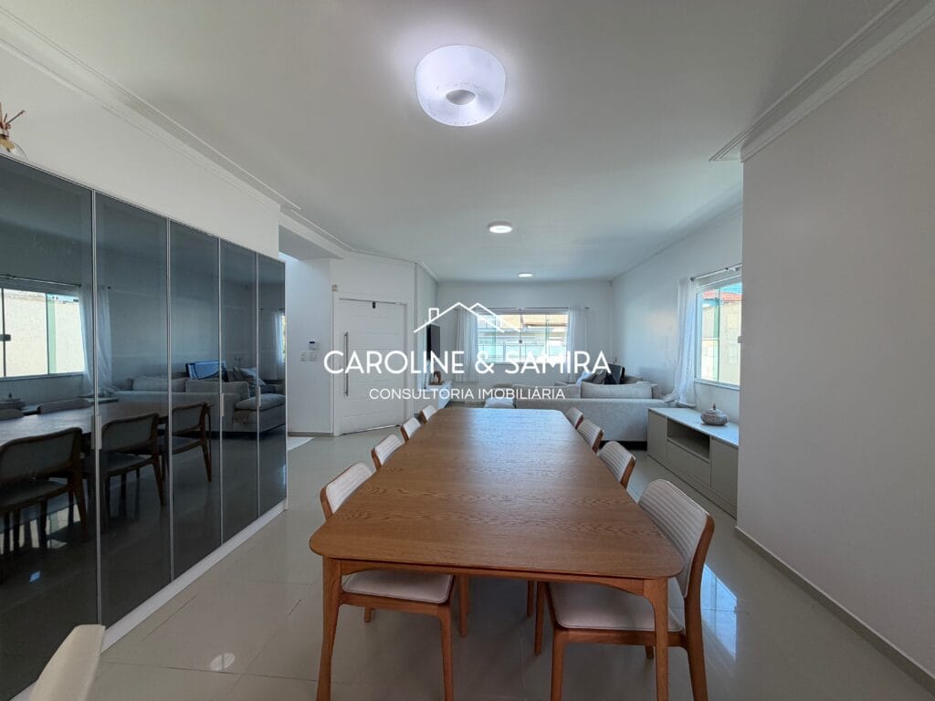 Sobrado pronto pra morar a 700m do mar com 299m² - foto 14